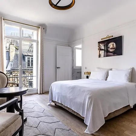 Appartement Champs Elysées-3
